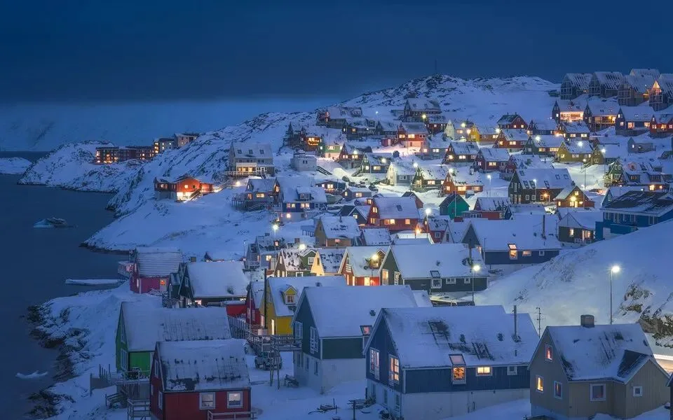 The Blue Hour Loved by City, Architecture & Portrait Photographers: How to Shoot It