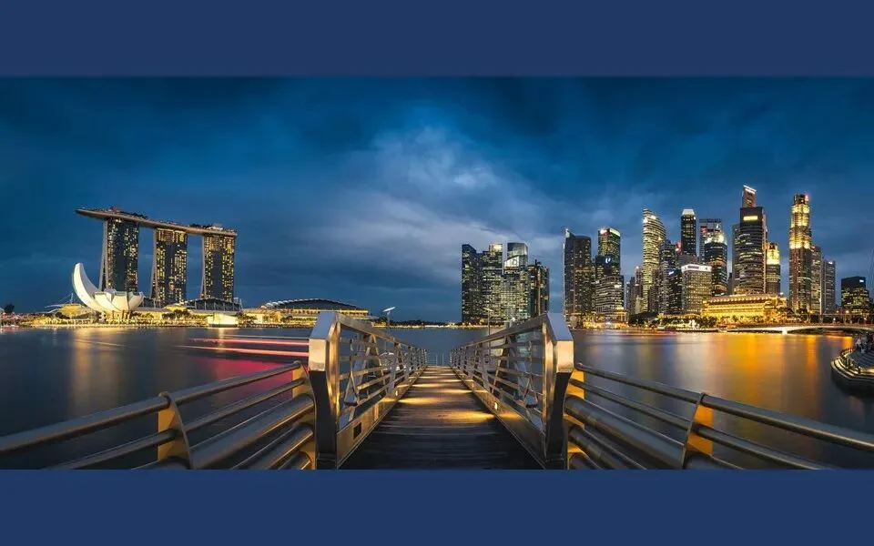 The Blue Hour Loved by City, Architecture & Portrait Photographers: How to Shoot It