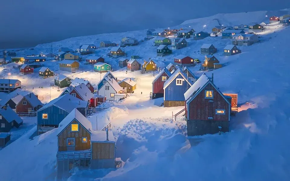 The Blue Hour Loved by City, Architecture & Portrait Photographers: How to Shoot It