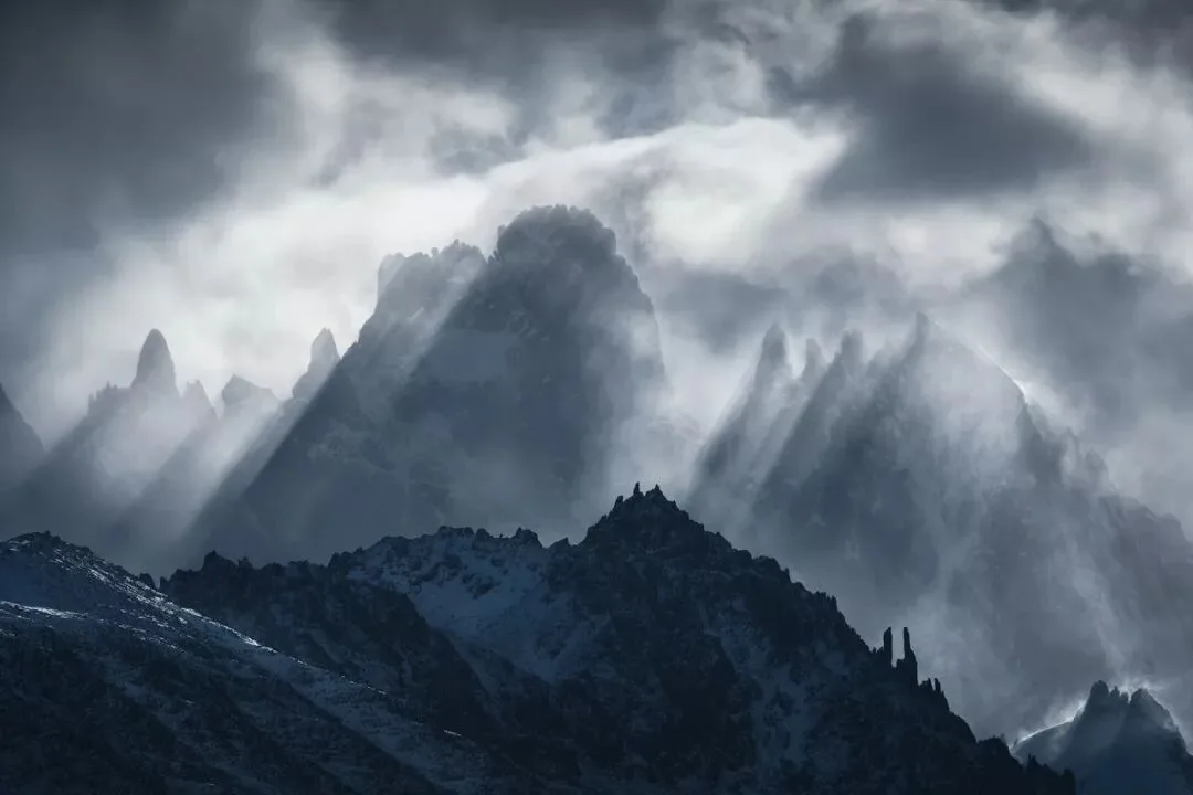 Color Grading Talk: Three Key Colors That Build Photographic Mood