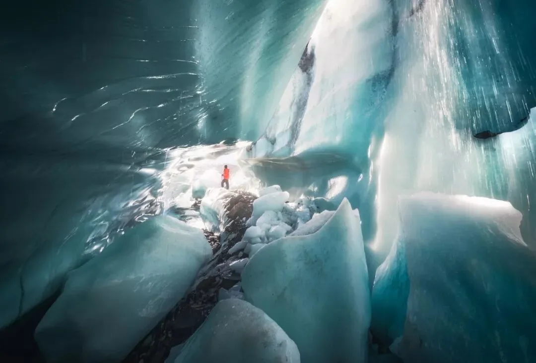 Color Grading Talk: Three Key Colors That Build Photographic Mood