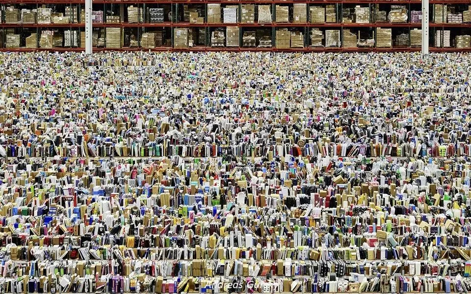 Repetition and Echo: A Key Composition Concept from 10,000 Photos