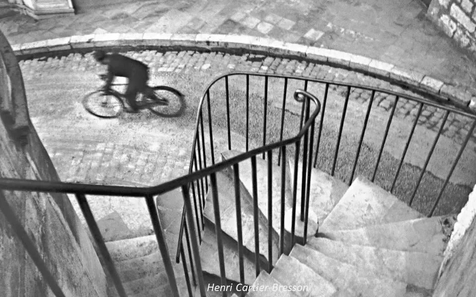 Repetition and Echo: A Key Composition Concept from 10,000 Photos