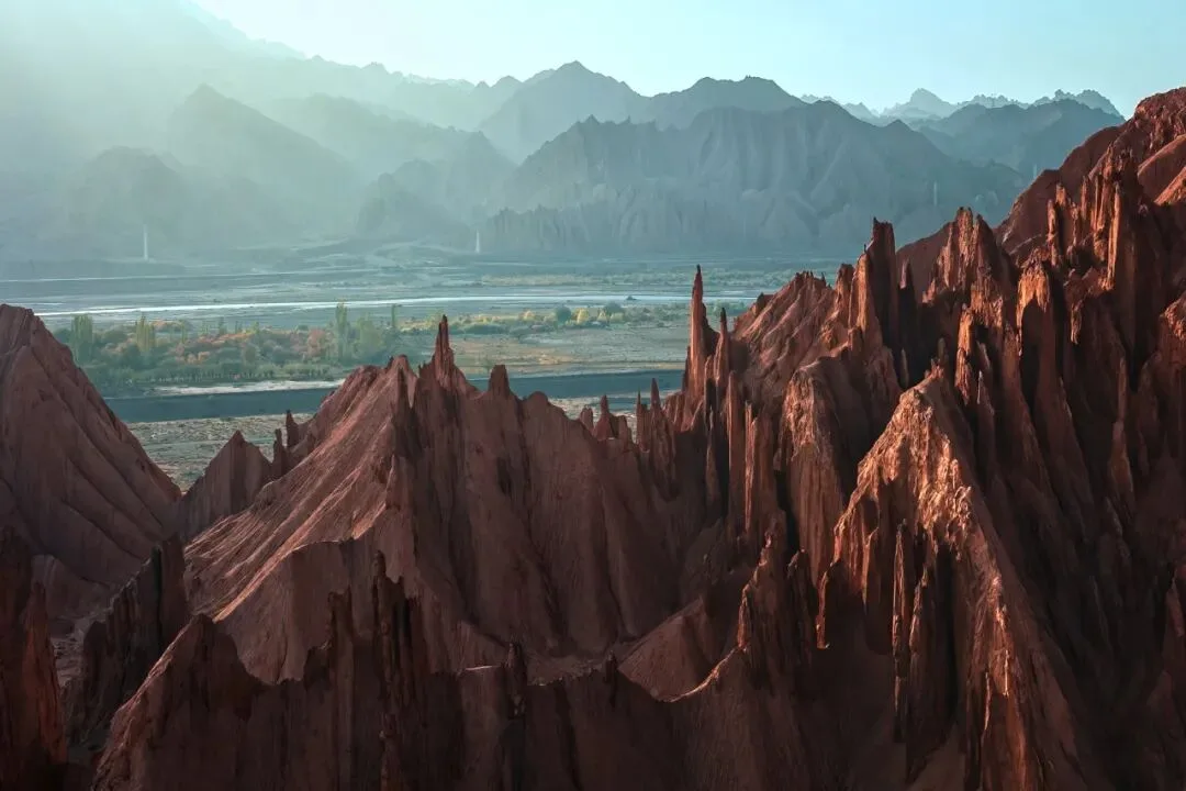 Drones Aren't Just for Top-Down Shots: Finding the Best Angle from the Air