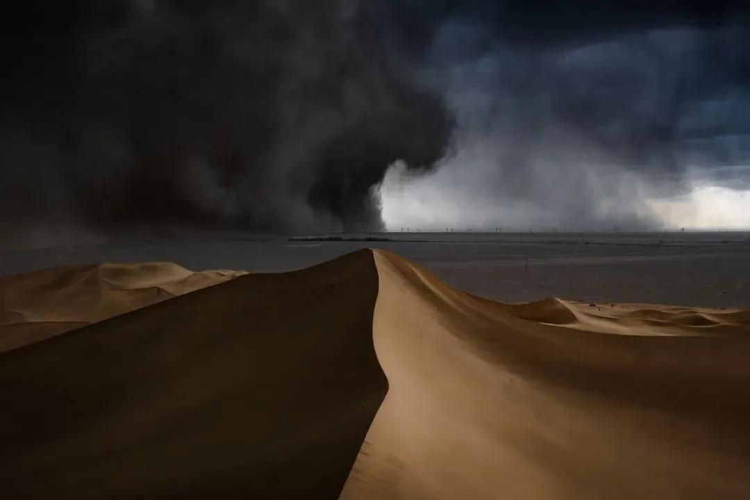 How to Photograph the Dunhuang Desert: A Live Lesson Amid Sandstorms & Thunderstorms