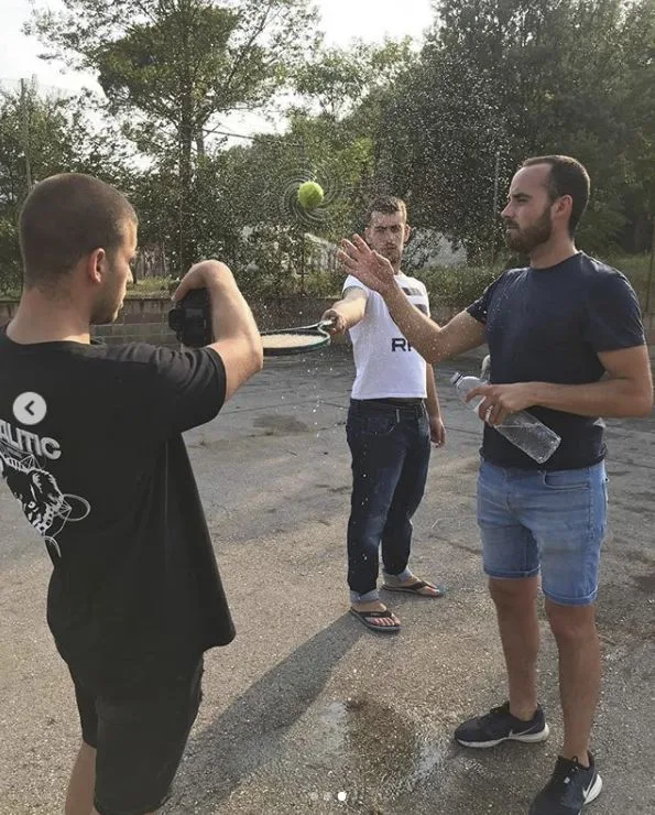 旅行只会拍打卡照？推荐4位脑洞大开的摄影师