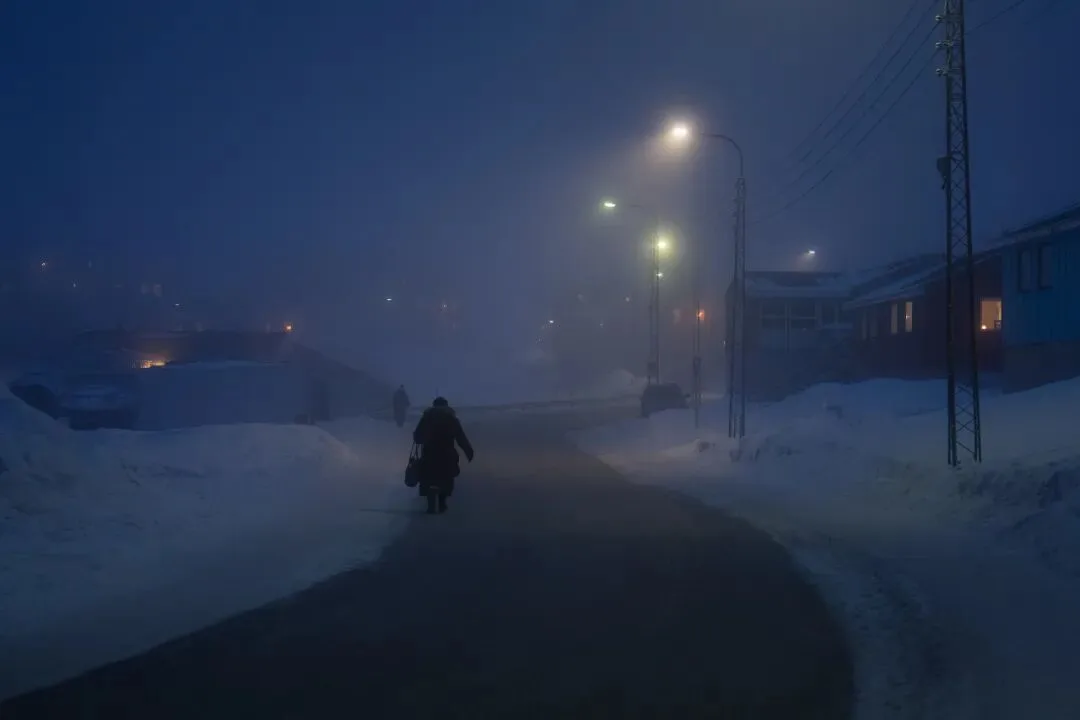 Street Photography in Fog Is Amazing: First-Person POV in Ilulissat, Greenland
