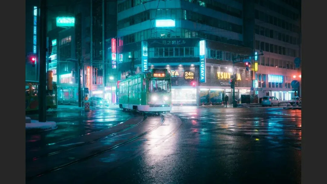 雨天不适合拍照？这位摄影师专拍雨中的城市大片！