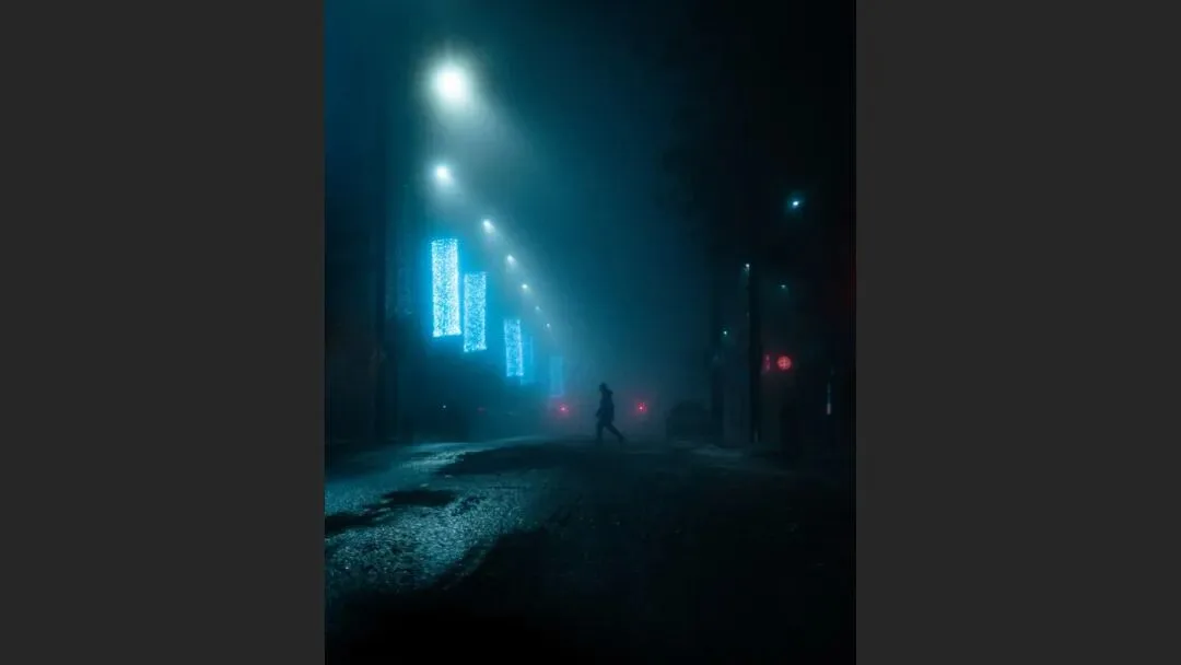 雨天不适合拍照？这位摄影师专拍雨中的城市大片！