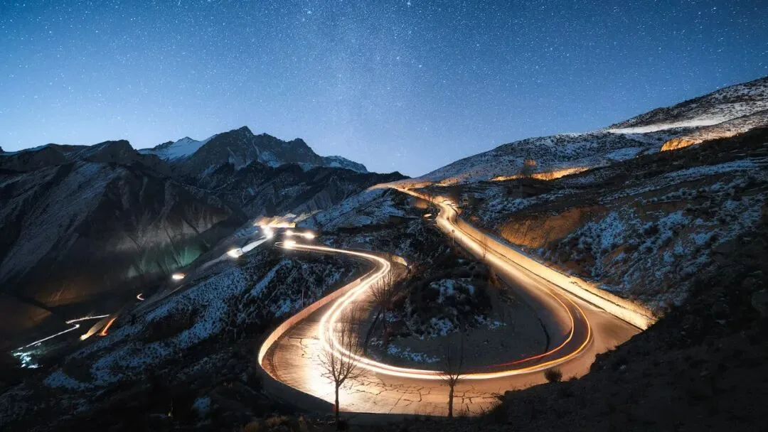 The Ultimate Time-Blending Tutorial for Landscape, Commercial & Street Photographers