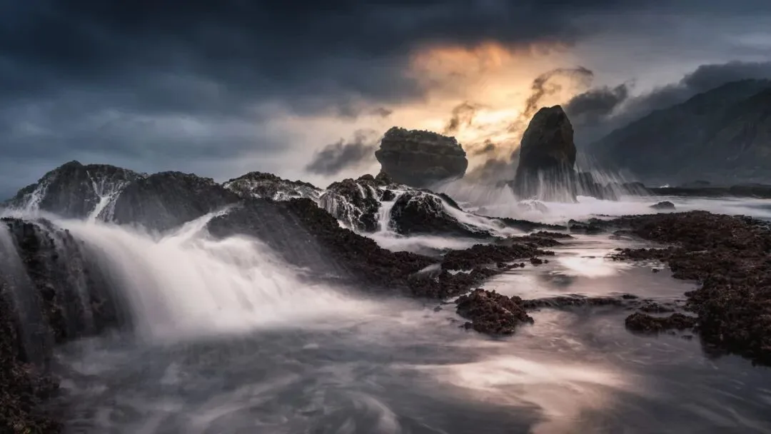 The Ultimate Time-Blending Tutorial for Landscape, Commercial & Street Photographers