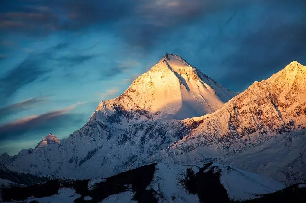 托马斯镜头中的20座绝美雪山，你最喜欢哪一座呢？（桌面大图下载）