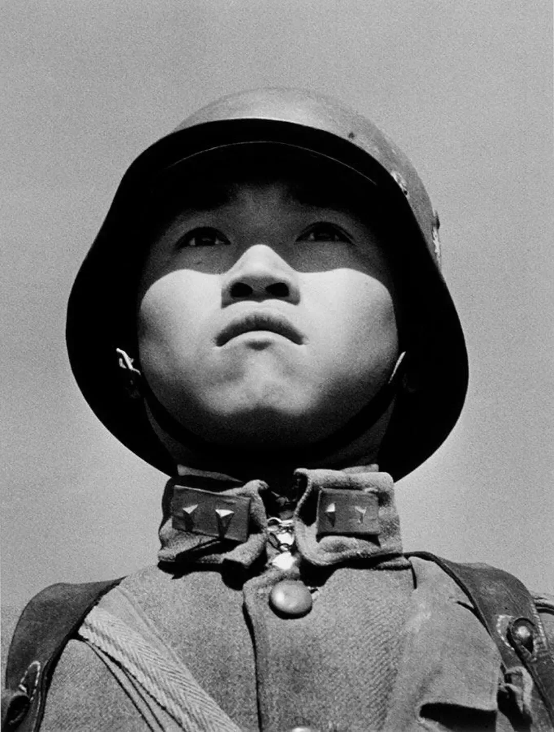 摄影历史里的中外战争，战地摄影师冒死记录下的那些故事！